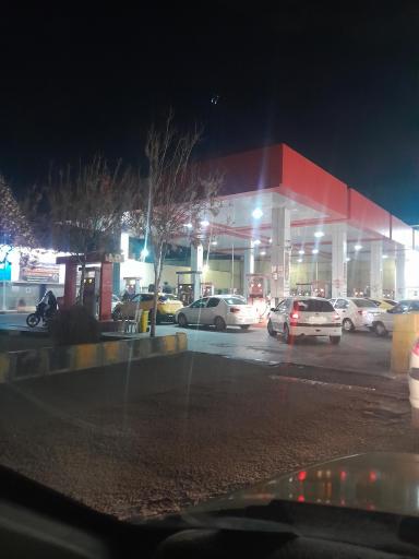 عکس پمپ بنزین محلاتی جایگاه 196