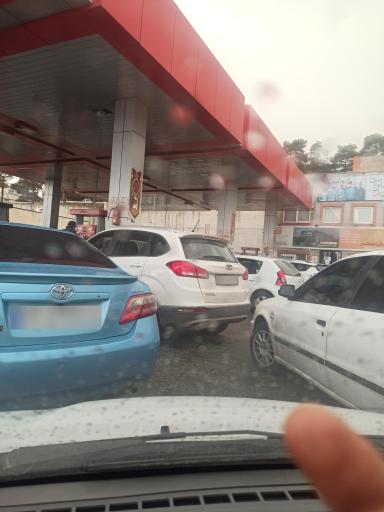 عکس پمپ بنزین محلاتی جایگاه شرکتی 196