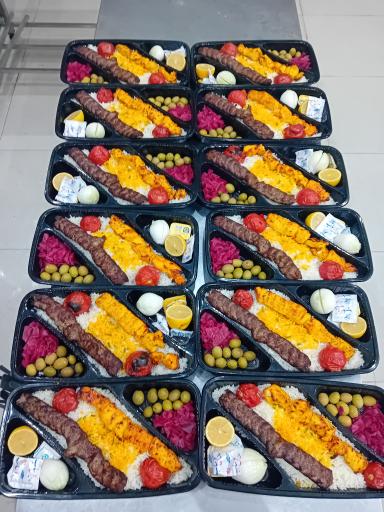 عکس تهیه غذای گل زعفرون