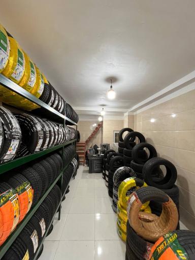 عکس فروشگاه لاستیک رشت تایر