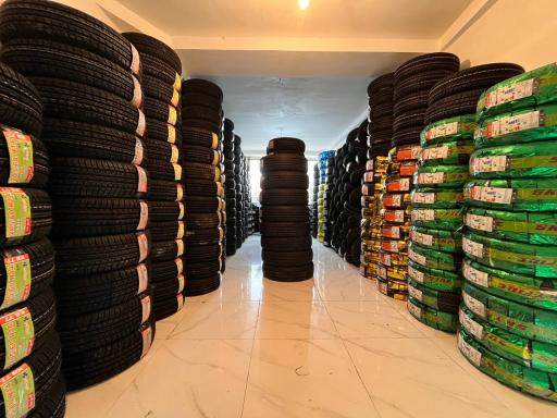 عکس فروشگاه لاستیک رشت تایر