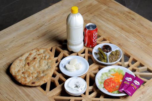 عکس رستوران صبا شاندیز