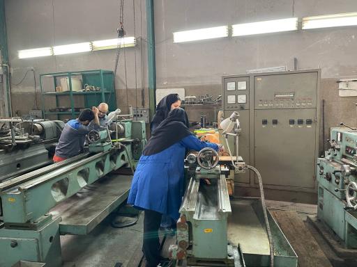 عکس کارگاه ماشین ابزار