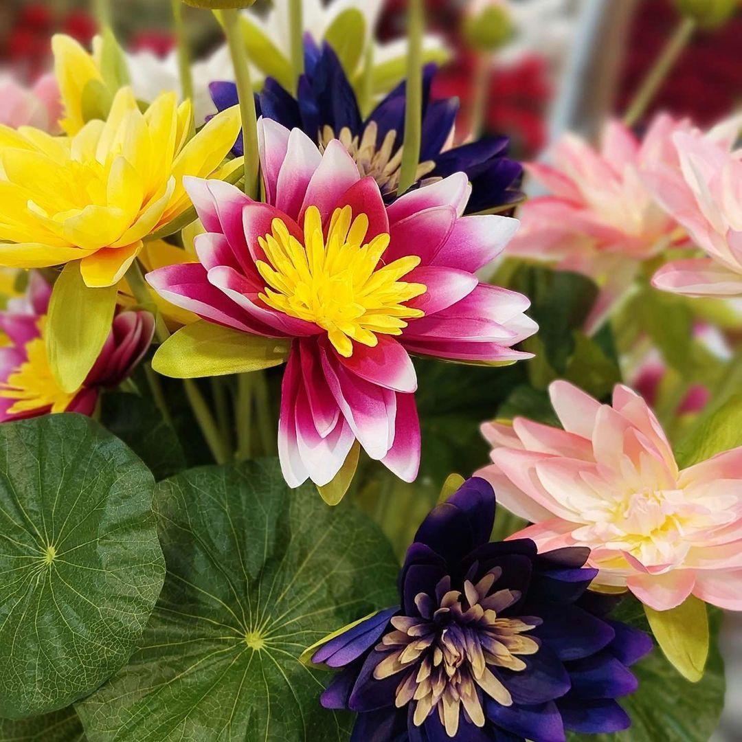 عکس گل مصنوعی عمرانی 