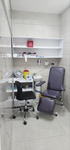 عکس آزمایشگاه پاتوبیولوژی هامون 