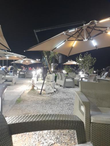 عکس کافی‌شاپ طلوع