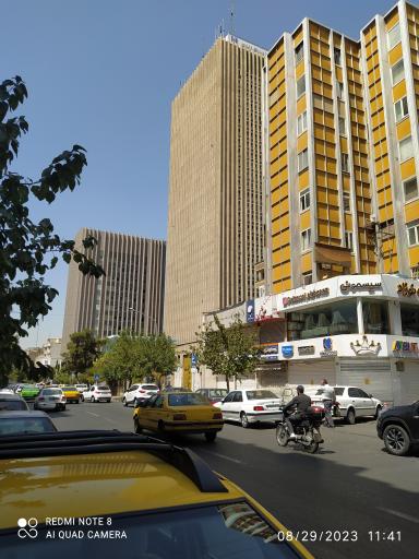 عکس ساختمان مرکزی (برج سپهر) بانک صادرات