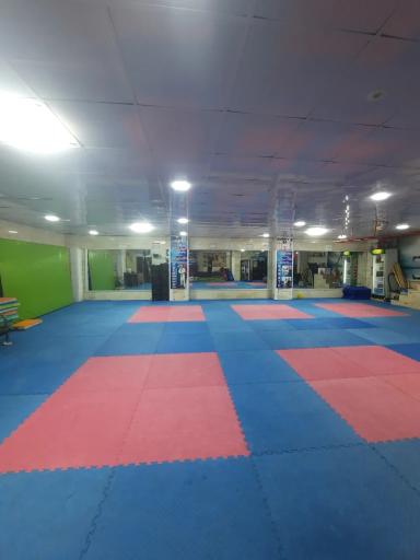 عکس آکادمی ورزشی فایت سنتر