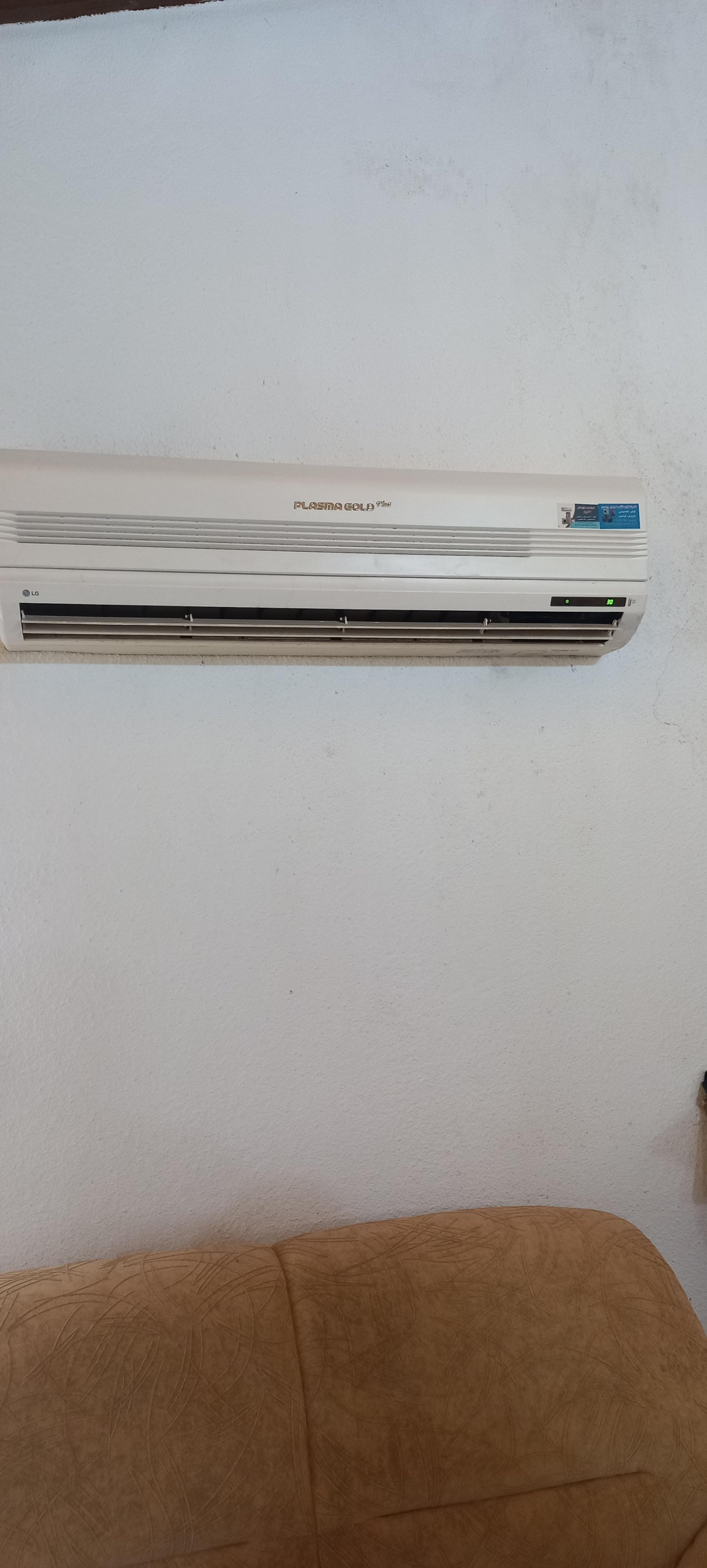 عکس تعمیرات لوازم خانگی حسین