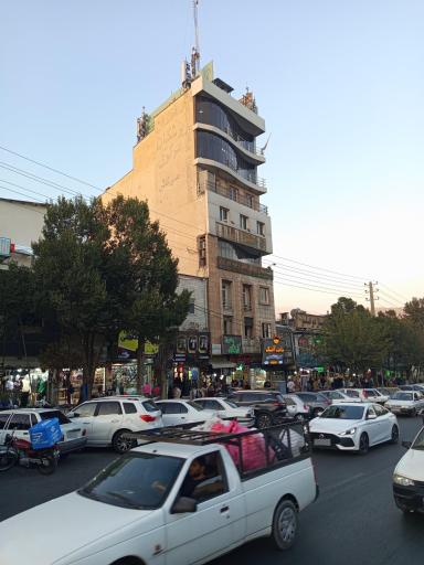 عکس ساختمان پزشکان خسروتاش