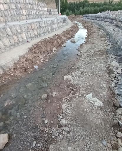 عکس چشمه و تفرجگاه کفشینه