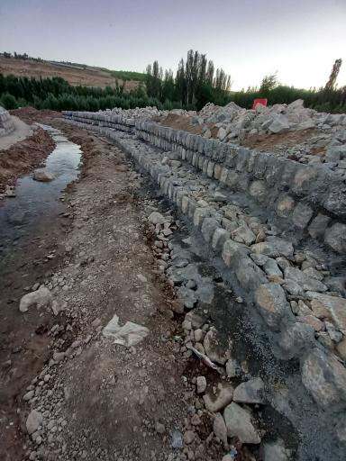 عکس چشمه و تفرجگاه کفشینه