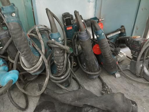 عکس تعمیرات و اجاره ابزار غلامی