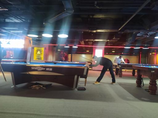 عکس کافه بازی فکرکده ایرانمال ردمون