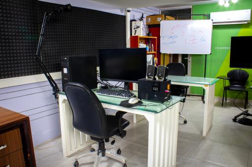 عکس آکادمی تصویربرداری هیوا