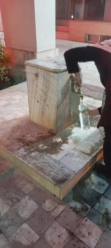 عکس برداشت آب شرب 