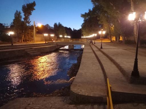 عکس پیاده راه ساحلی آغلاغان نیر