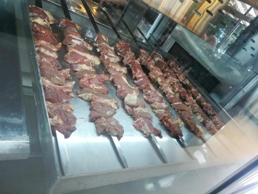 عکس رستوران ساحلی آفتابگردان 