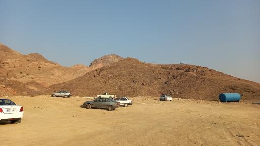 عکس تفرجگاه گل سرخ شهدای مسعودیه