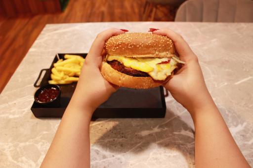 عکس خان برگر