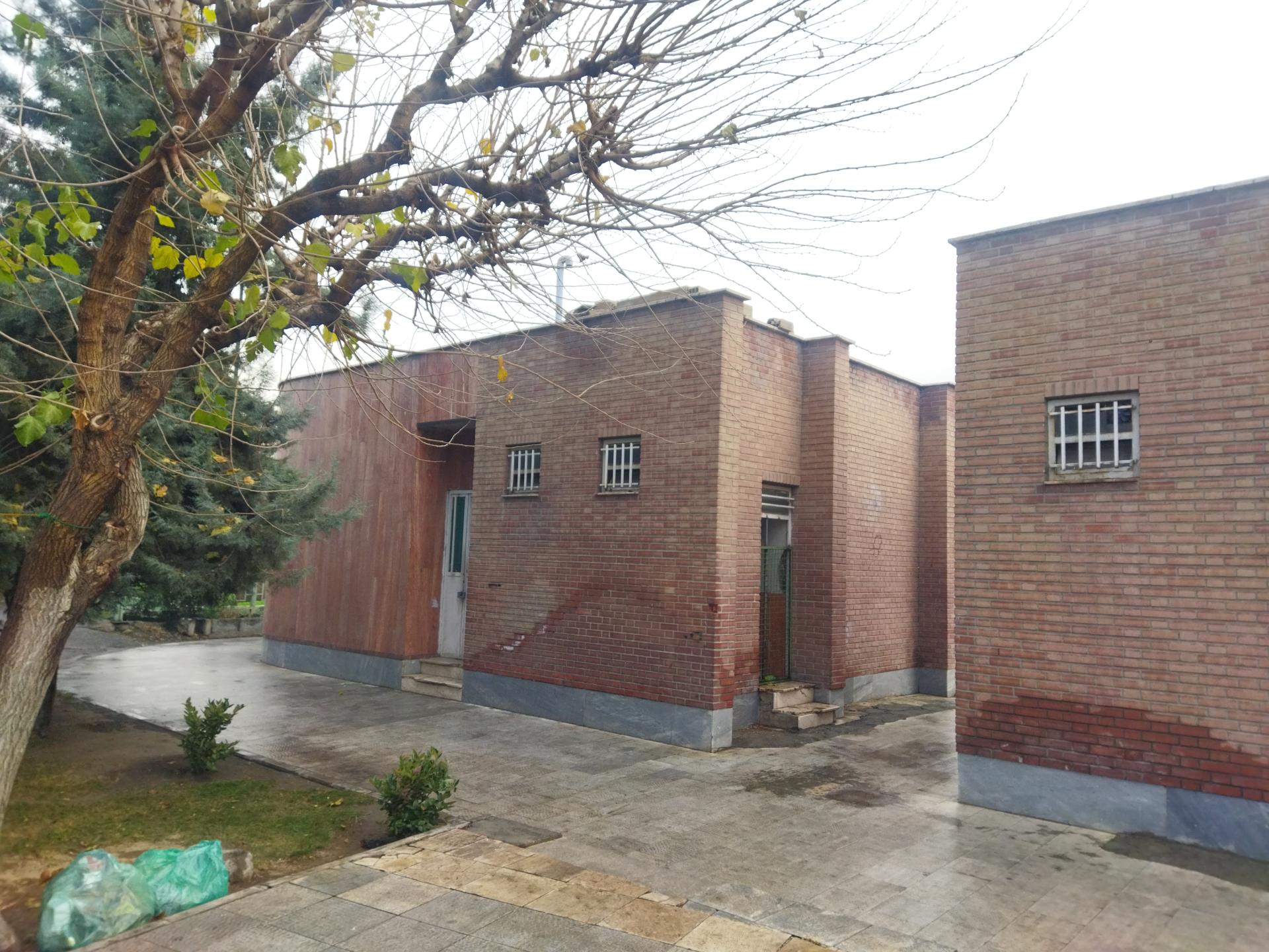 عکس دفتر فضای سبز و بوستان سروناز