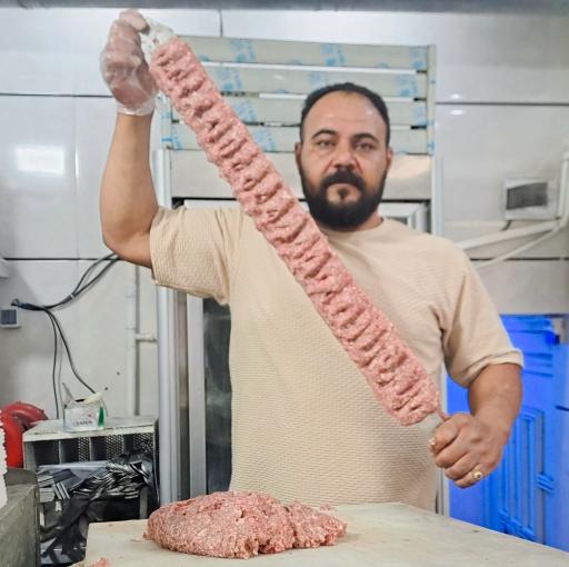 عکس کباب ساطوری عمو حبیب