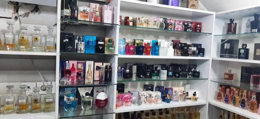 عطر لاوین 