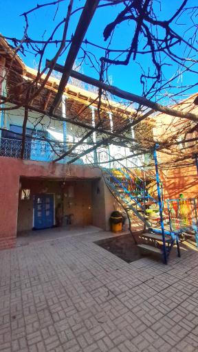 عکس بوم گردی سرای مادری