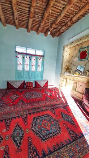 عکس بوم گردی سرای مادری