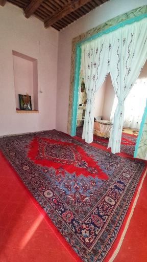 عکس بوم گردی سرای مادری