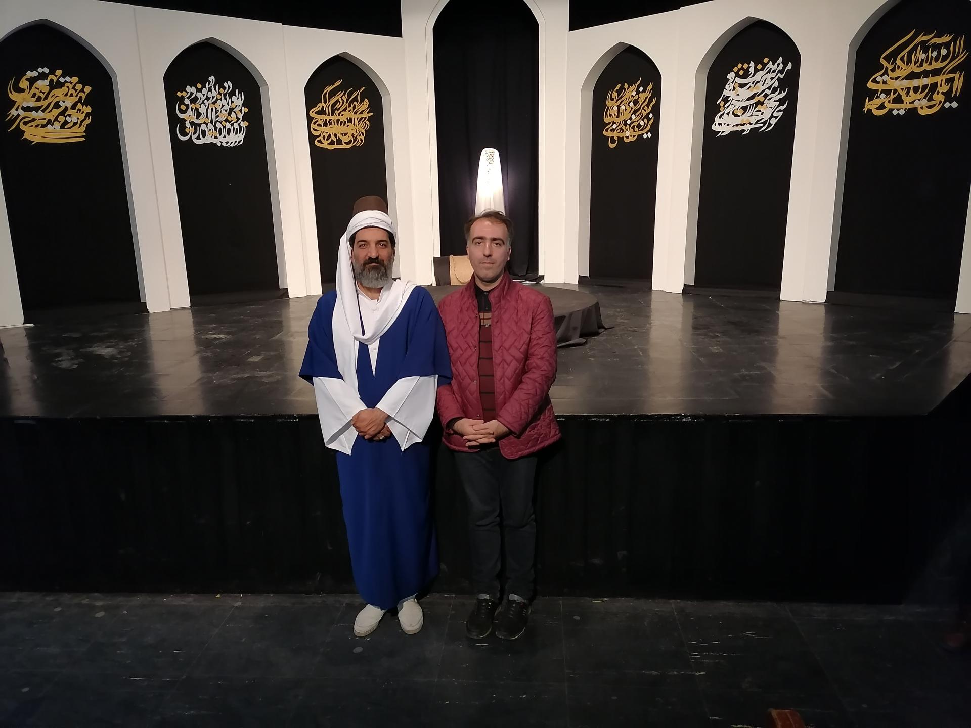 عکس نگارخانه افرازه رود