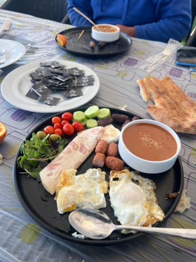 عکس رستوران آبشار