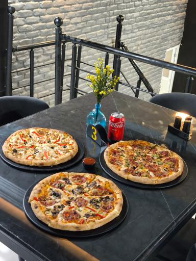 عکس رستوران ایتالیایی روژنا 