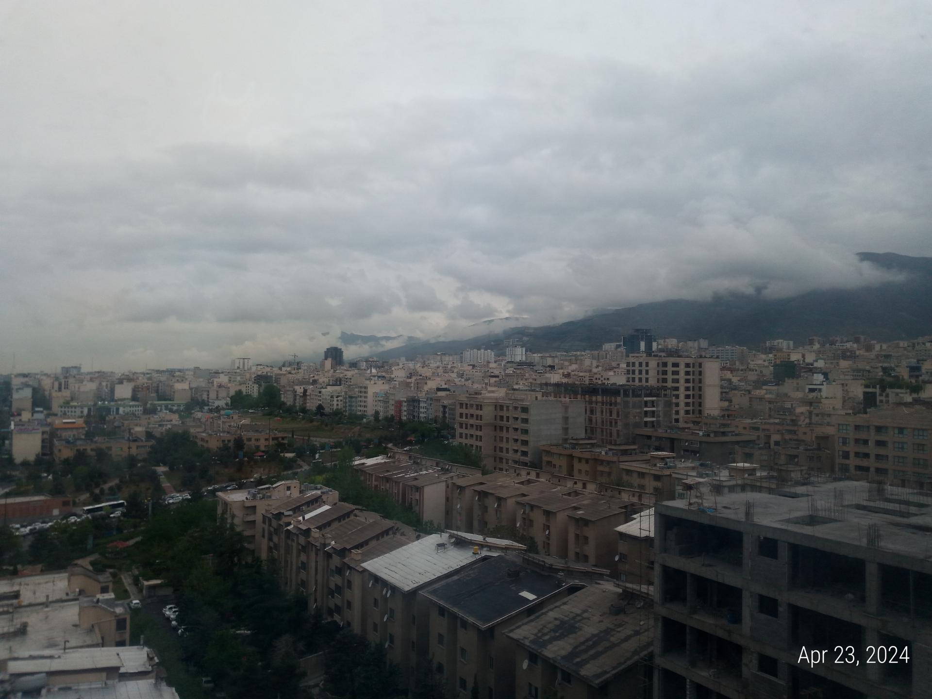 عکس ساختمان توحید