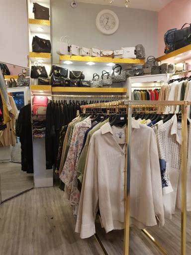 عکس بوتیک ژست 