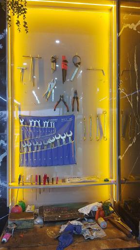 عکس کارواش و تعویض روغن جاوید