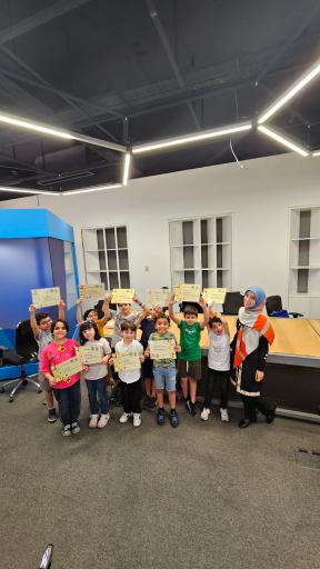 عکس آکادمی بین المللی سما آریا نیک