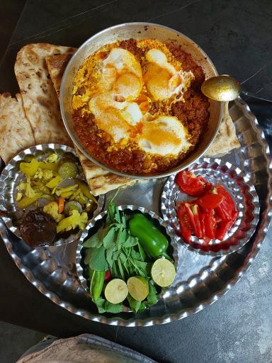 عکس چایخانه عمو شهرام