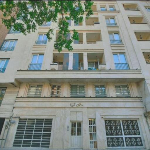 عکس ساختمان آریانا