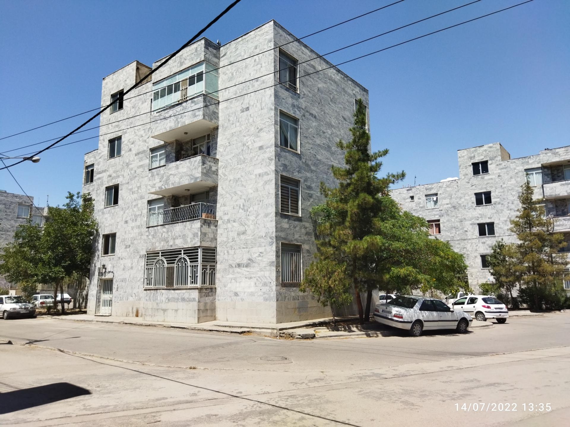 عکس مجتمع مسکونی بعثت