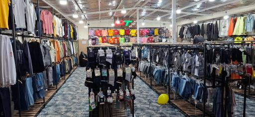 عکس پوشاک پدیده شهر