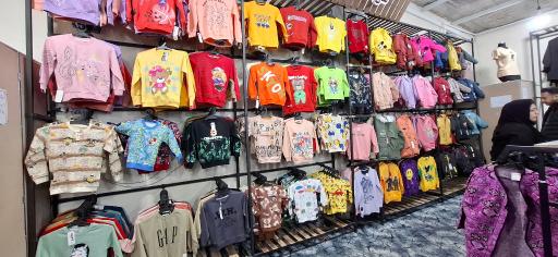 عکس پوشاک پدیده شهر