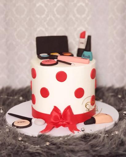 عکس کیک خانگی شیرینک