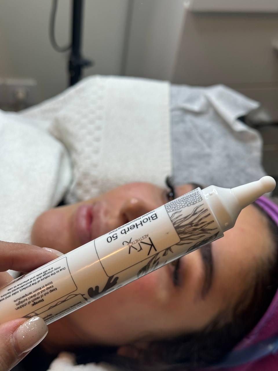 عکس کلینیک آزیتا آذر