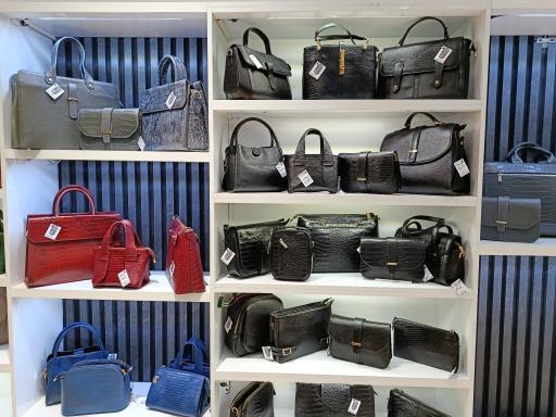 گالری گوهرتاج