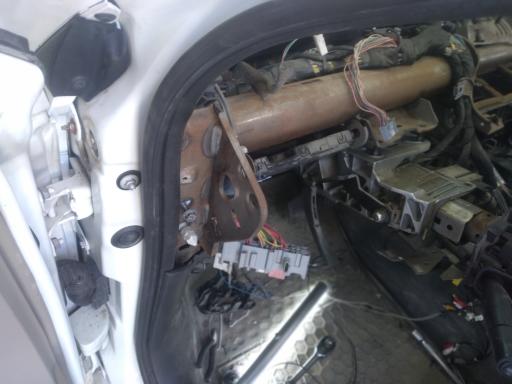 عکس برق تخصصی خودرو استاد مصطفی