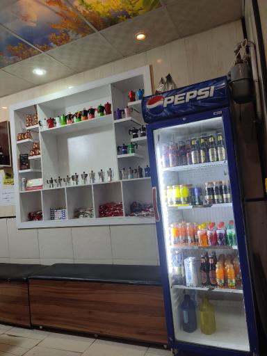 عکس قهوه سرای عمو رضا