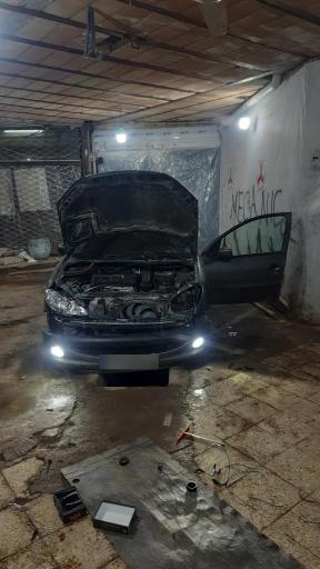 عکس تعمیرگاه و برق خودرو پلیکان