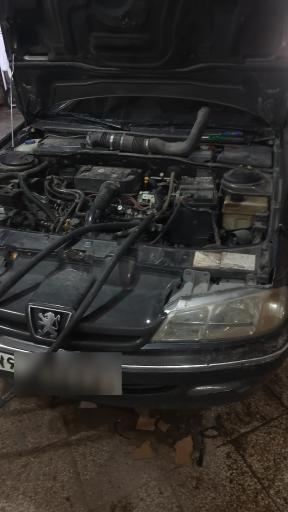 عکس تعمیرگاه و برق خودرو پلیکان