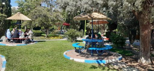 عکس دریاچه قایقرانی